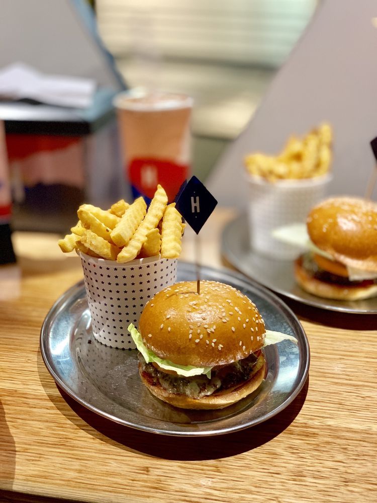 Huxtaburger