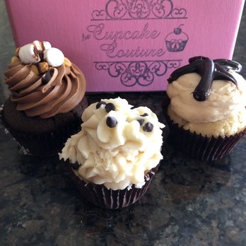 The Cupcake Couture - Cupcakes Near Me - De Pere, Wisconsin