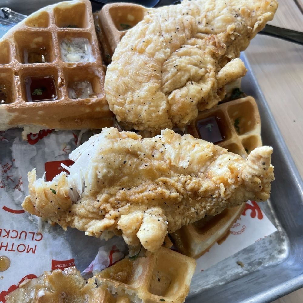 Cluck Clucks - Chicken - waffle -- was very good - Waffles Near Me - Sugar Land, Texas