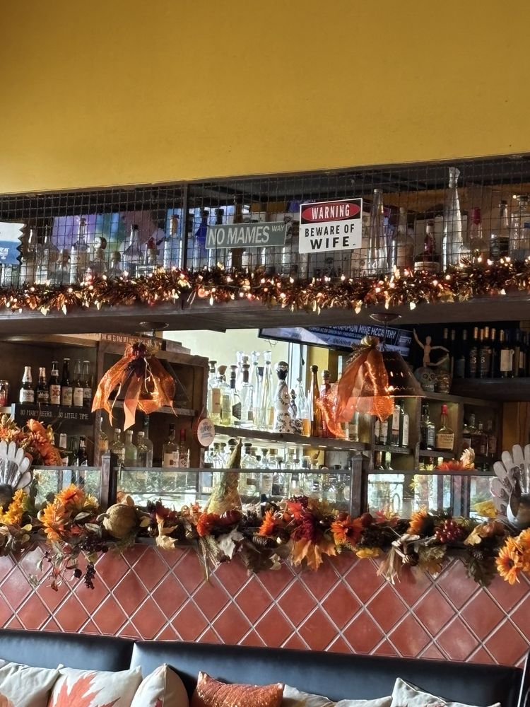 Mole Cantina Mexicana