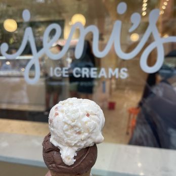 Jeni's Splendid Ice Creams - Darkest Chocolate and Brown Butter Almond Brittle - Ice Cream & Frozen Yogurt Near Me - Bethesda, Maryland