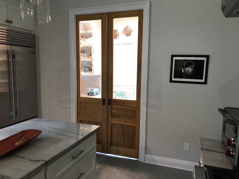 STRIP EASE OF NEW ORLEANS Updated October 2024 11 Photos & 13 Reviews 3301 Lafitte St, New