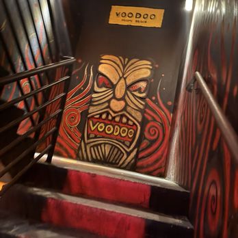 Voodoo Rooftop Lounge & Hookah - Cocktail Bars Near Me - Miami Beach, Florida