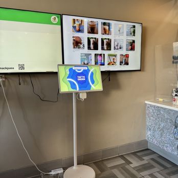 BoBaPOP Tea Bar - Self order kiosk - Coffee & Tea Near Me - Azusa, California