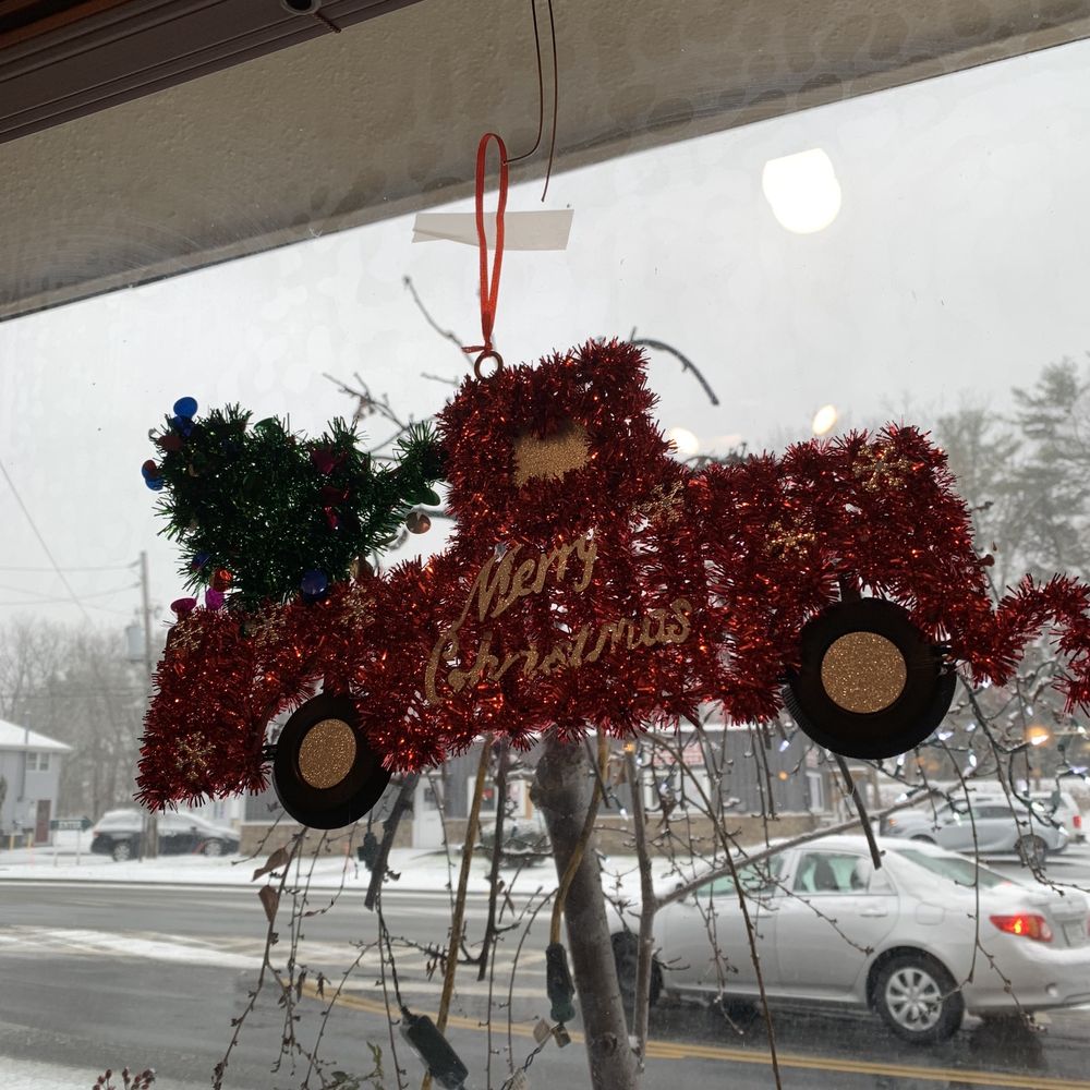 Tool's Restaurant - Merry Christmas! @ Tool's - New American Near Me - Delmar, New York