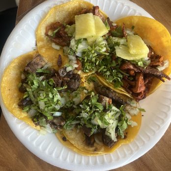 600 Tacos - Al pastor tacos  Cabesa tacos - Tacos Near Me - Long Beach, California