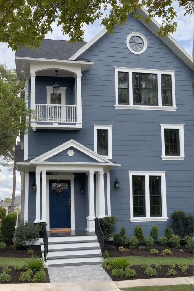 Slide of Mr Good Services