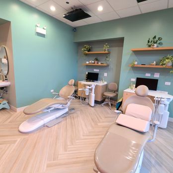 Smile Squad Pediatric Dentistry - Pediatric Dentists Near Me - Chicago, Illinois Smile Squad Pediatric Dentistry - Pediatric Dentists Near Me - Chicago, Illinois
