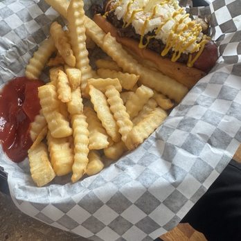 Comeback Burger - Hotdog special with Cole slaw and fries, comes with a drink - Burgers Near Me - Petersburg, Virginia