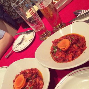 Standard Balti House - Chicken and prawn balti - Indian Near Me - London, XGL Standard Balti House - Chicken and prawn balti - Indian Near Me - London, XGL