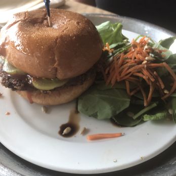 City Silo Table + Pantry - Silo Bean Veggie Burger - Juice Bars & Smoothies Near Me - Memphis, Tennessee