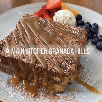 Main Kitchen Cafe - Tiramisu French Toast Breakfast - New American Near Me - Granada Hills, California