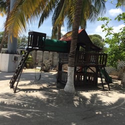 Restaurant La Red - Playground
