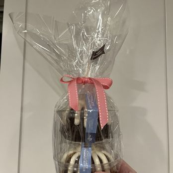 Nothing Bundt Cakes - REESE'S Chocolate Peanut Butter & Chocolate Chocolate Chip Double Bundtlet Tower - Desserts Near Me - St Paul, Minnesota Nothing Bundt Cakes - REESE'S Chocolate Peanut Butter & Chocolate Chocolate Chip Double Bundtlet Tower - Desserts Near Me - St Paul, Minnesota