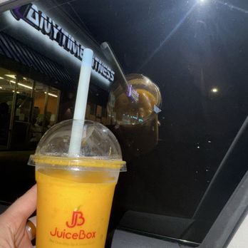JuiceBox - smoothie - Ice Cream & Frozen Yogurt Near Me - The Colony, Texas