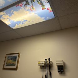 Loanne Tran, MD, MPH - Waiting room