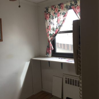 Whitestone Contracting - Dining area before renovation - General Contractors Near Me - College Point, New York