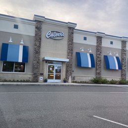 the front of a restaurant