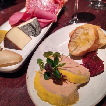 Ô Chateau - Wine Bars Near Me - Paris, 75 Ô Chateau - Wine Bars Near Me - Paris, 75