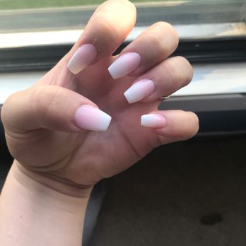 Nail 4 U - Nail Salons Near Me - Elk Grove Village, Illinois