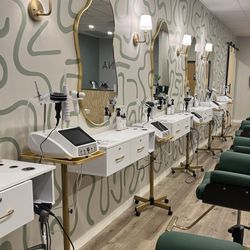 Atana Head Spa - Scalp check