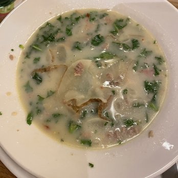 Olive Garden Italian Restaurant - Zuppa Toscana - Italian Near Me - American Fork, Utah
