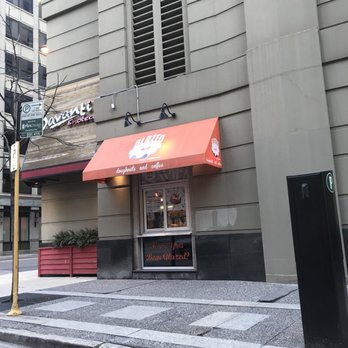 Courtyard by Marriott Chicago Downtown/River North - Hotels Near Me - Chicago, Illinois