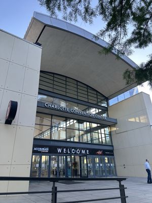 Charlotte Convention Center by null