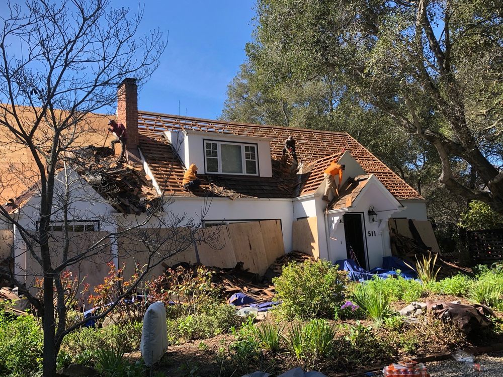 Slide of Stoneridge Roofing
