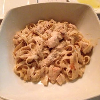 Gianmarco's Restaurant - Chicken fettuccine Alfredo! - Italian Near Me - Birmingham, Alabama