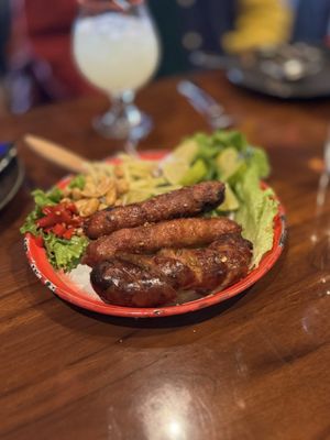 Saap Ver Damn Good! Thai street food by null