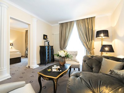 Victor's Residenz-Hotel Schloss Berg by null