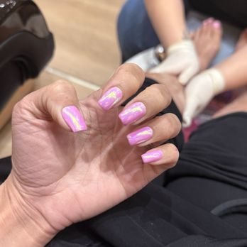 Dream Bell Nails & Spa - Nail Salons Near Me - New York, New York
