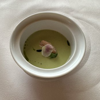 La Mer - French Near Me - Honolulu, Hawaii La Mer - French Near Me - Honolulu, Hawaii
