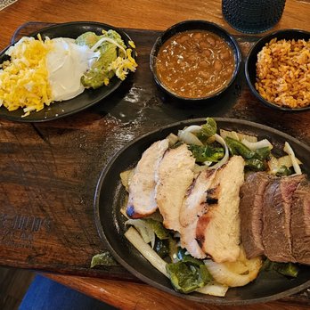 Uncle Julio's - Steak and chicken fajitas - Mexican Near Me - Gaithersburg, Maryland Uncle Julio's - Steak and chicken fajitas - Mexican Near Me - Gaithersburg, Maryland