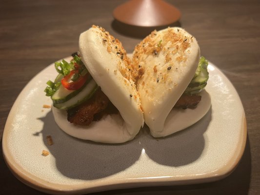Tanka Modern Asian Cuisine & 川渝印象 by null
