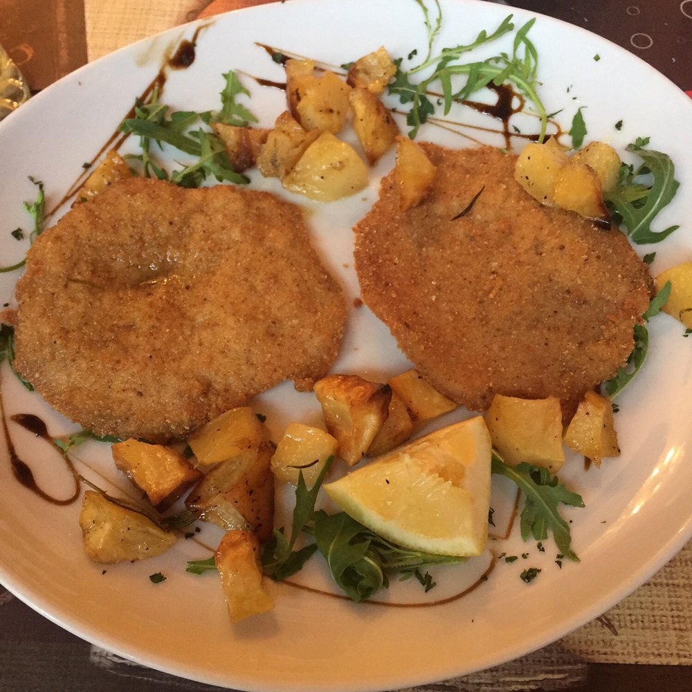 Bistró al 133 - Breaded cutlets (veal?). - Bistros Near Me - Rome, RM Bistró al 133 - Breaded cutlets (veal?). - Bistros Near Me - Rome, RM