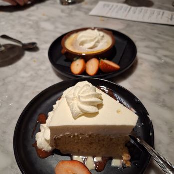 Contigo Latin Kitchen - Tres leches - Spanish Near Me - Tucson, Arizona