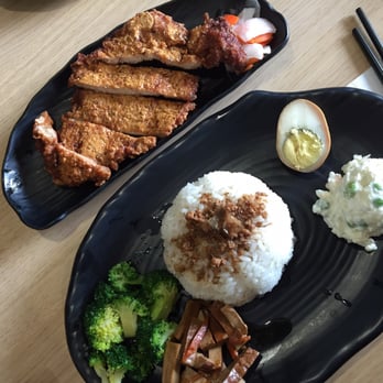 Kingchops Irvine - Pork chop combo at Kingchops in Irvine. - Taiwanese Near Me - Irvine, California Kingchops Irvine - Pork chop combo at Kingchops in Irvine. - Taiwanese Near Me - Irvine, California
