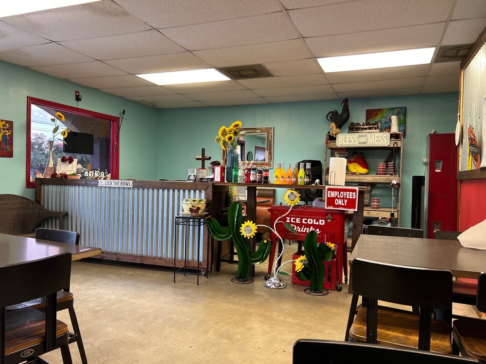 Mrs. Zuri’s Kitchen