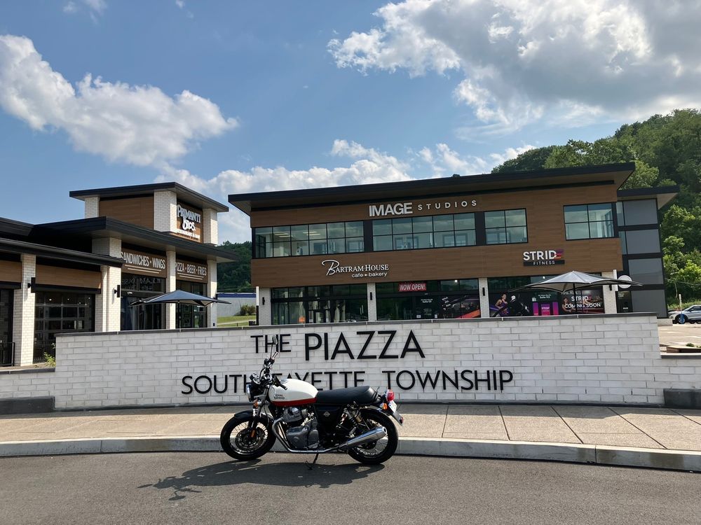The Piazza Logo