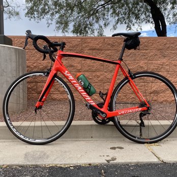 Bikes Tucson - Specialized Tarmac - Bike Rentals Near Me