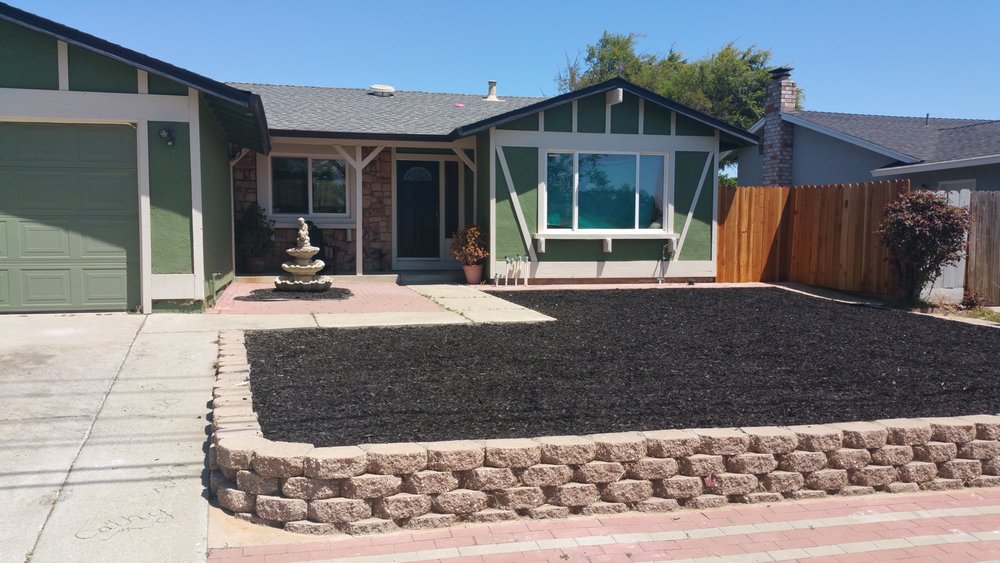 Slide of D & D Constuction