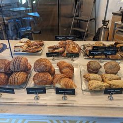 Spruce Cafe - Delicious pastries