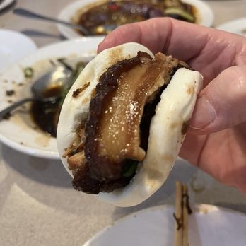 HuNan Taste - Sautéed fatty pork on a steamed bun excellent - Chinese Near Me - Orlando, Florida HuNan Taste - Sautéed fatty pork on a steamed bun excellent - Chinese Near Me - Orlando, Florida