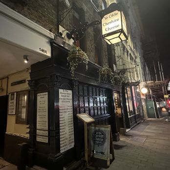 Ye Olde Cheshire Cheese - Pubs Near Me - London, XGL Ye Olde Cheshire Cheese - Pubs Near Me - London, XGL