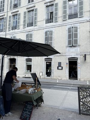 Le Poulet à 3 Pattes by null