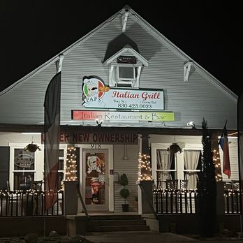 Paps Italian Grill - Restaurant - Italian Near Me - Hondo, Texas Paps Italian Grill - Restaurant - Italian Near Me - Hondo, Texas