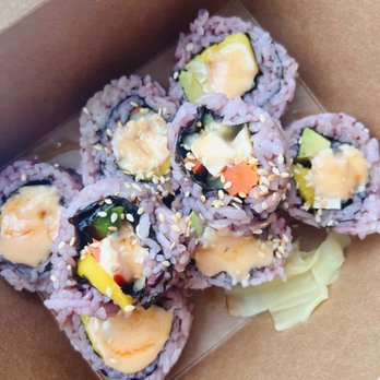 Tonton Sushi - Mango Tofu Roll (8pcs) - Sushi Bars Near Me - Eugene, Oregon