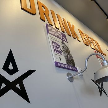 Denizens Brewing - Inside decor - Breweries Near Me - Riverdale Park, Maryland